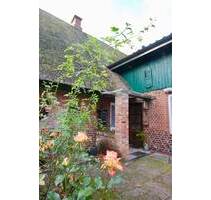 Bauernhof mit 3 Apartments - perfekt zum Vermieten ca. 200 m2 94m2 68 m2 - alles frei lieferbar - Quickborn