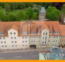 Idyllisch wohnen im Zentrum von Weida! Gemütliche 1 Raum Wohnung mit Dusche.
