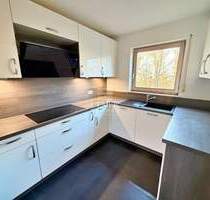 Leerstehende, kernsanierte 3,5-Zimmer Wohnung mit Balkon, TG-Stellplatz und Aufzug in BB-Diezenhalde - Böblingen