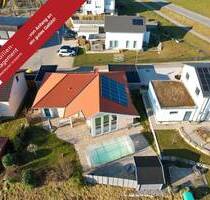 Sonnendurchfluteter Bungalow mit einem Hauch von Luxus im Drei-Seen-Eck - Illmensee