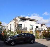 Kurzfristig beziehbar - Neuwertige 3-Gartenwohnung mit Einbauküche, Terrasse und Hobbyraum - München Feldmoching-Hasenbergl