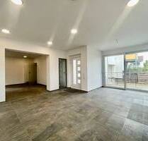 Großzügige Maisonette-Wohnung und Lagerfläche in Köln-Widdersdorf
