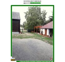 Nur 40 Minuten von Cottbus: *** Bauernhof - Vierseithof - modernisiertes Wohnhaus mit ELW, 2 Scheunen, frühere Stallungen, großes Grundstück ***
