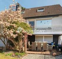 Ihr perfekter Rückzugsort: Modernes Einfamilienhaus mit Wellnessbad und geschütztem Garten in Preetz