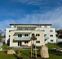 Zwei Zimmer Neubauwohnung in Traunstein mit hochwertiger Küche im 2.OG mit Blick nach Westen
