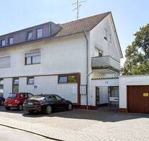 Dreieich: Gepflegtes Mehrfamilien-Wohn- und Geschäftshaus in Götzenhain