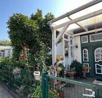 Großes Einfamilienhaus im Bungalowstil mit zwei Eingängen Nebengelass und sehr schönem Garten - Galenbeck Kotelow