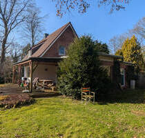 Einfamilienhaus mit Bauplatz für 3 weitere Einheiten - Leer (Ostfriesland) / Logabirum
