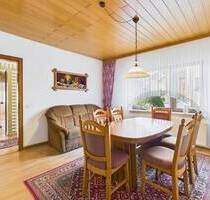 GEPFLEGTES WOHNHAUS, GARTEN UND GARAGE IN GRENZNÄHE LUXEMBURG! - Mettlach / Orscholz