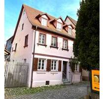 Stadthaus kernsaniert in Schwabach zu verkaufen