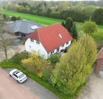 Großzügiges Ein- oder Zweifamilienhaus in bevorzugter Feldrandlage! - Rehburg-Loccum Bad Rehburg