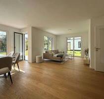 EINZIEHEN + WOHLFÜHLEN . Komfortable NEUBAU-3-Zimmer-Wohnung mit großem Garten und Sonnenterrasse - München Thalk.Obersendl.-Forsten-Fürstenr.-Solln