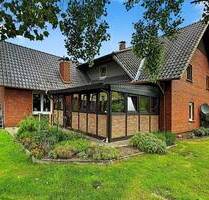 Sorgsam instand gehalten! Ein Zuhause mit Weite! - Petershagen