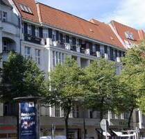 Herrschaftliche Altbauwohnung im Berliner Westend