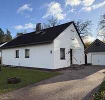 Attraktives Einfamilienhaus mit Keller, Süd- West Terrasse und Garage in ruhiger Ortslage - Mölln