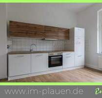 moderne Einbauküche - Bad mit Wanne - 1.Obergeschoss 3-Zimmerwohnung in Plauen zur Miete