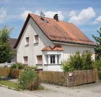 Reserviert! - Kleines Einfamilienhaus mit Garage - Laberweinting Grafentraubach