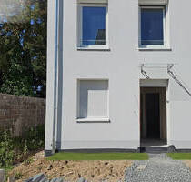 Grün wohnen, smart sparen: Letztes Reihenendhaus in Darmstadt-Wixhausen KfW40-NH (QNG zertifiziert) - Darmstadt / Wixhausen