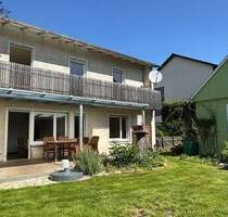 Wohnhaus Kümmersbruck in TOP Wohnlange mit schönem Garten