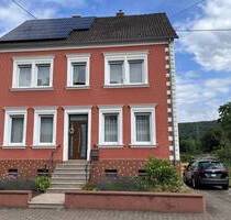 Zeitlos schön: Charmanter Altbau trifft moderne Technik - Nalbach / Körprich