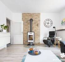 BERK Immobilien - modernisierte Erdgeschosswohnung mit Hausgefühl & eigenem Garten in begehrter Lage von Aschaffenburg