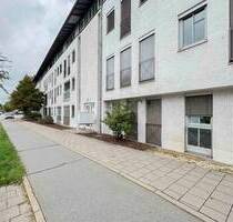 Per direkt bezugsfrei: Gepflegte 1-Zimmer-Wohnung mit Stellplatz - Regensburg Steinweg