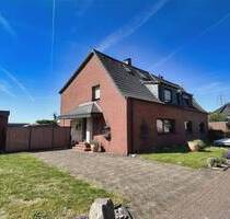 Doppelhaushälfte mit tollem Grundstück für Gartenliebhaber - Duisburg Bergheim