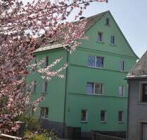 Anleger Glück - 165.000,00 EUR Kaufpreis, ca.  243,00 m² Wohnfläche in Selb (PLZ: 95100)