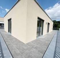 ERSTBEZUG Parkterrassen - Exklusives 2-Zi-Penthouse mit Dachterrasse - EBK & E-TG Stellplatz - Zirndorf