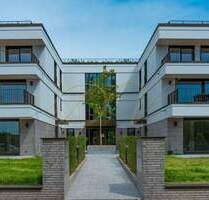 Sommeraktion! Im August provisionsfrei: Wohnung mit lichtdurchflutetem Wohnbereich und traumhafter Südterrasse - Berlin Lichterfelde