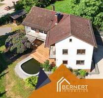 Einfamilienhaus mit Einliegerwohnung, Garten und Schwimmteich, in Parknähe am Rande von Coburg - Sonnefeld