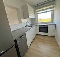 Frisch renovierte 3-Zimmer-Wohnung mit Weitblick und Aufzug in Braunschweig-Gliesmarode - Braunschweig / Gliesmarode