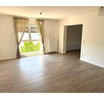 HOM-Bruchhof - Helle, renovierte 3,5 ZKB-Wohnung - Homburg