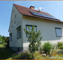 Wohnhaus mit Nebengebäude und Garage auf großem Grundstück in Schlüchtern-Herolz - Schlüchtern / Herolz