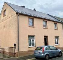 Ein-Zweifamilienhaus mit Werkstatt! - Rodewisch