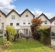 Energetisch gut modernisiertes Reihenmittelhaus mit Garten, Stellplatz, Wallbox und Photovoltaik - Oberhausen Borbeck