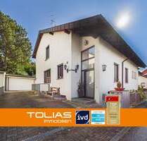 Repräsentatives Familienrefugium in Stuttgart-Nord - Stilvolles Wohnen mit Kamin & Gartenidylle