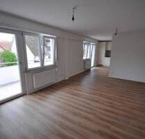 Öhningen: gepflegte 3 Zimmer-Whg. mit Balkon und EBK- sofort frei