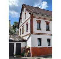 Renovierungsbedürftiges großzügiges Haus zu verkaufen (VHB) - Velden