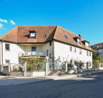 Exklusives Mehrparteienhaus mit Garagen und Carports auf 750 m² Grundstück - Stein