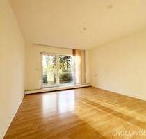 Zentral & naturnah: Attraktive 2-ZKB-Wohnung mit Terrasse und Blick ins Grüne! - Saarbrücken St Johann