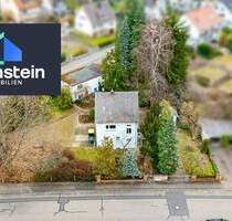 PLATZ FÜR LEBENSTRÄUME - IHR EINFAMILIENHAUS MIT GARTEN & ENTWICKLUNGSPOTENZIAL - Nürnberg / Katzwang