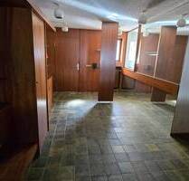 Großzügige 3 ZKB Wohnung mit 70er Jahre Charme - Ludwigshafen Mitte