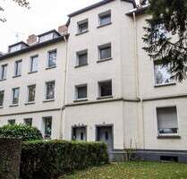 Beständig investieren, nachhaltig profitieren - vermietete 3 Zimmer EG Wohnung in Krefeld-Kempener Feld