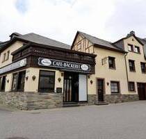 Ehemalige Bäckerei und Café mit Backstube und privater Wohneinheit - Cochem Sehl