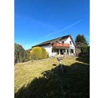 Großzügiges Familienhaus in schöner Wohnlage - Allmersbach im Tal