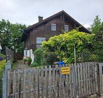 Familienfreundliches Haus mit Balkon und Terrasse in München Aubing