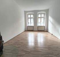 2 Raumwohnung mit Kamin, Wintergarten und Balkon in Görlitzer Südstadt