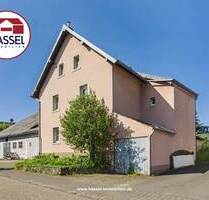 Wohnen, Leben, Durchatmen - großzügiges Anwesen in der Eifel mit Einfamilienhaus und Scheune - Nettersheim / Marmagen