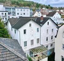 Ehemaliges Hotel, teilsaniert, ideal für Monteurzimmervermietung! - Bad Salzschlirf